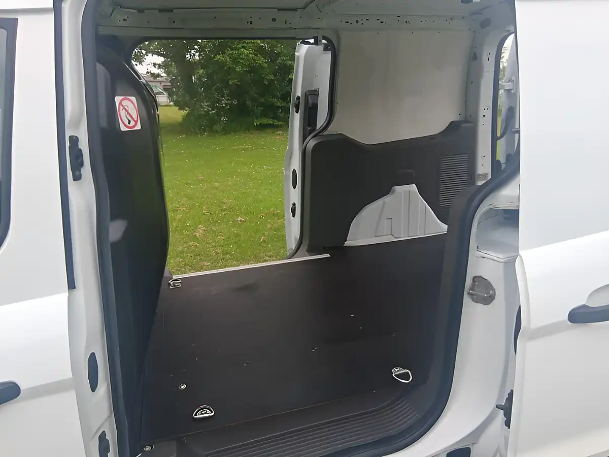 Used 2020 Ford Transit Connect Leader White - Interior and Exterior details 10