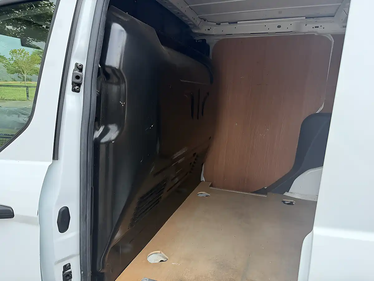 Used 2020 Ford Transit Connect Leader White - Interior and Exterior details 14