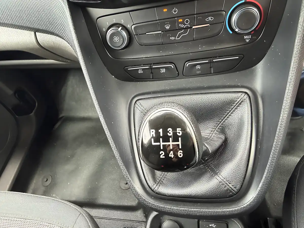 Used 2020 Ford Transit Connect Leader White - Interior and Exterior details 19
