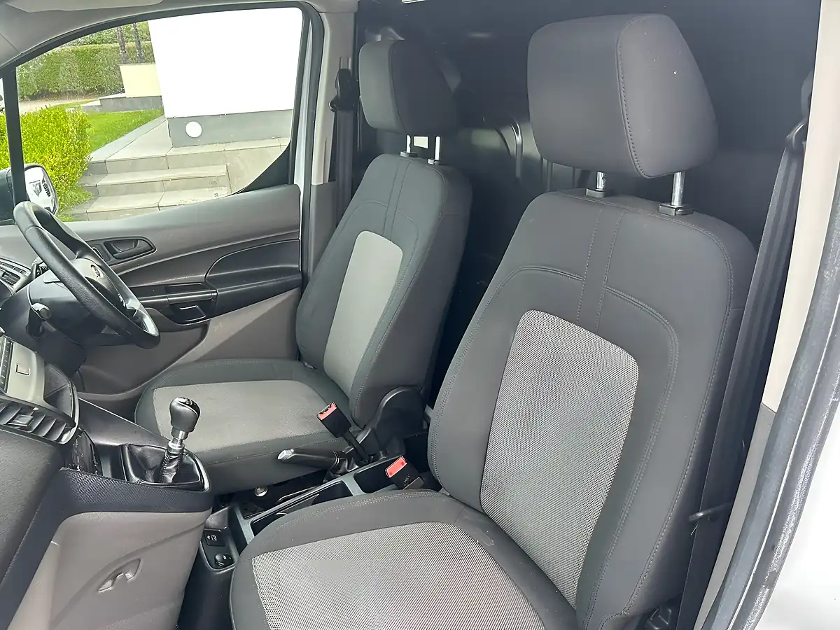 Used 2020 Ford Transit Connect Leader White - Interior and Exterior details 15