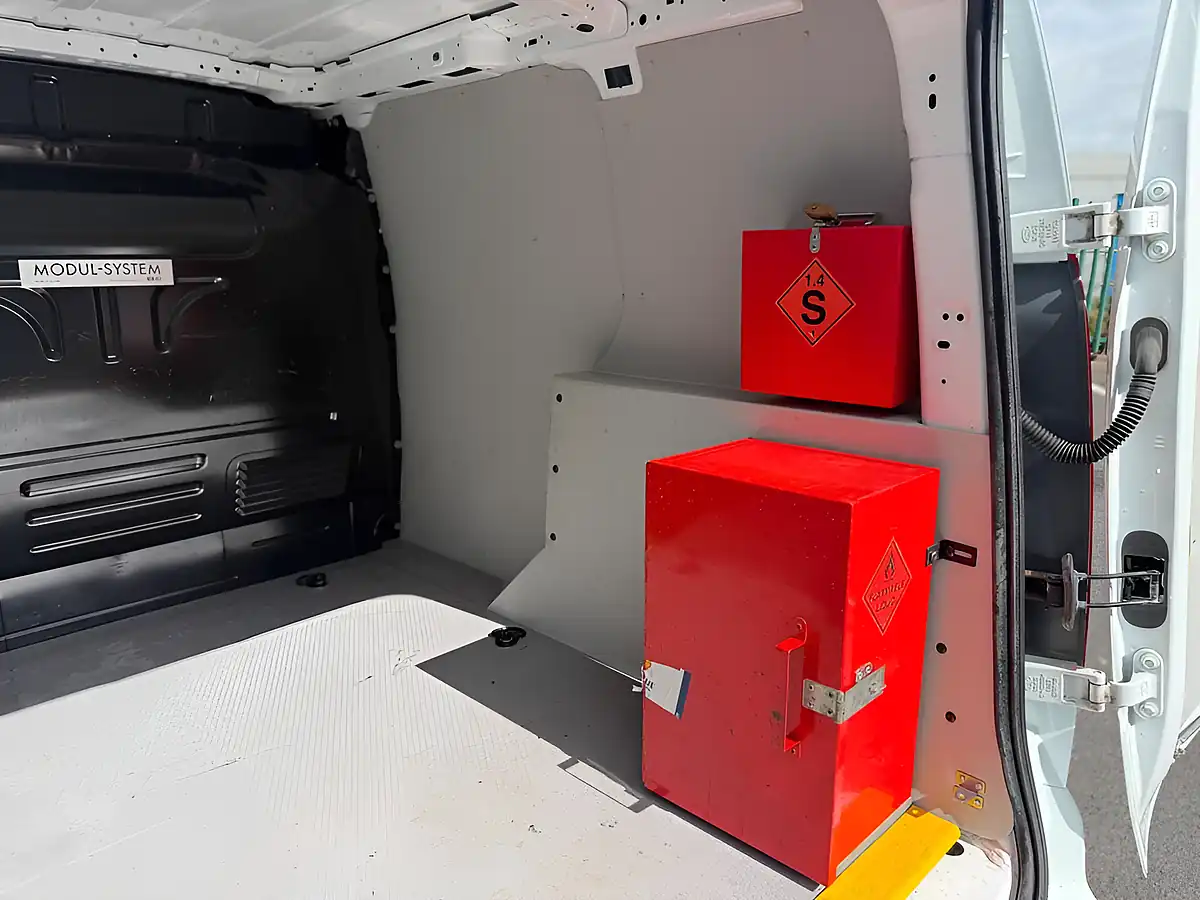 Used 2020 Ford Transit Connect Leader White - Interior and Exterior details 12