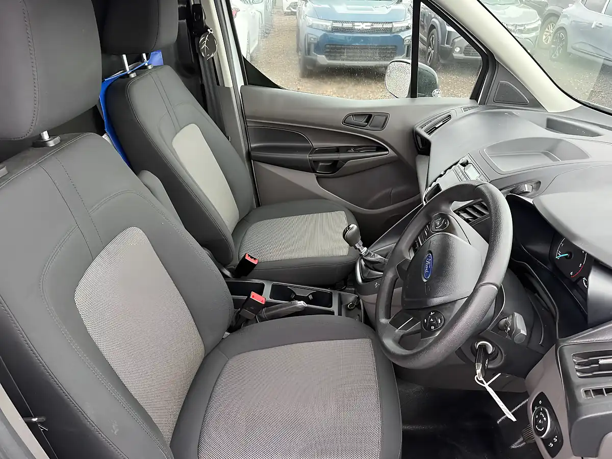 Used 2020 Ford Transit Connect Leader White - Interior and Exterior details 9
