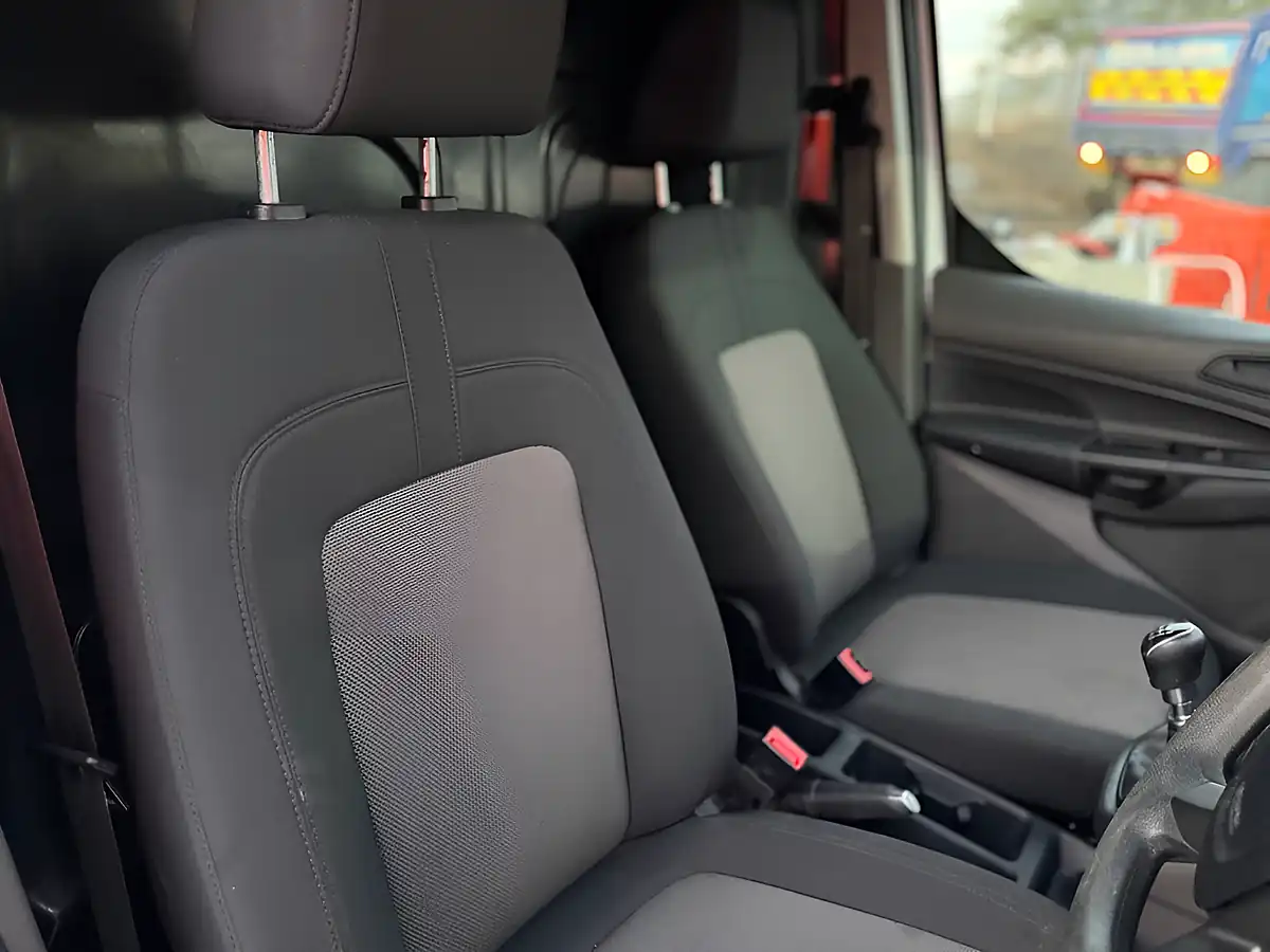 Used 2020 Ford Transit Connect Leader White - Interior and Exterior details 12