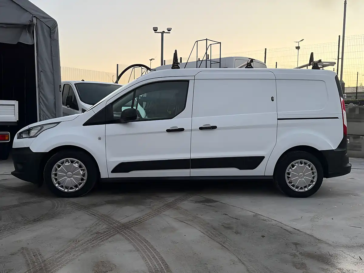 Used 2020 Ford Transit Connect Leader White - Interior and Exterior details 8