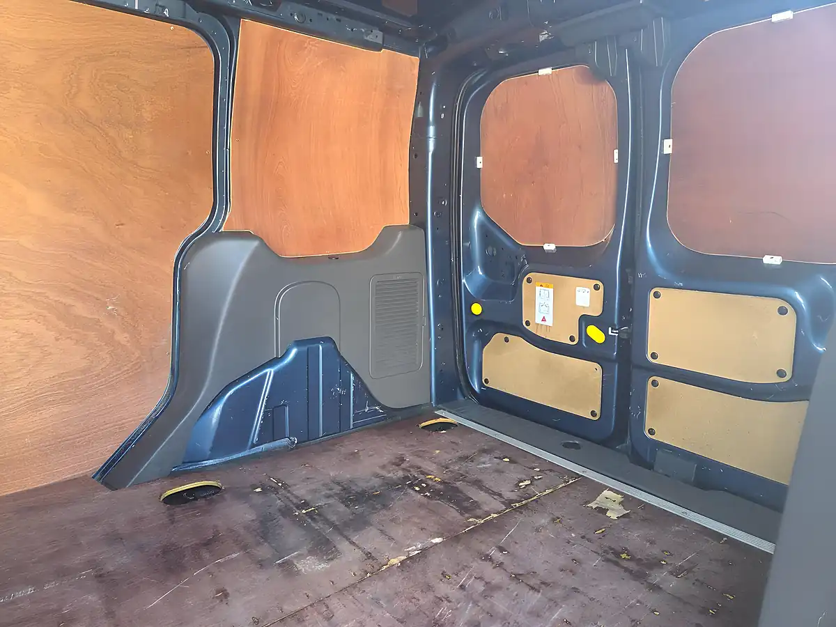 Used 2020 Ford Transit Connect Limited Blue - Interior and Exterior details 11