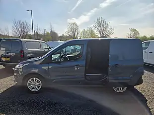 Used 2020 Ford Transit Connect Limited Blue - Interior and Exterior details 9