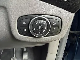 Used 2020 Ford Transit Connect Limited Blue - Interior and Exterior details 14