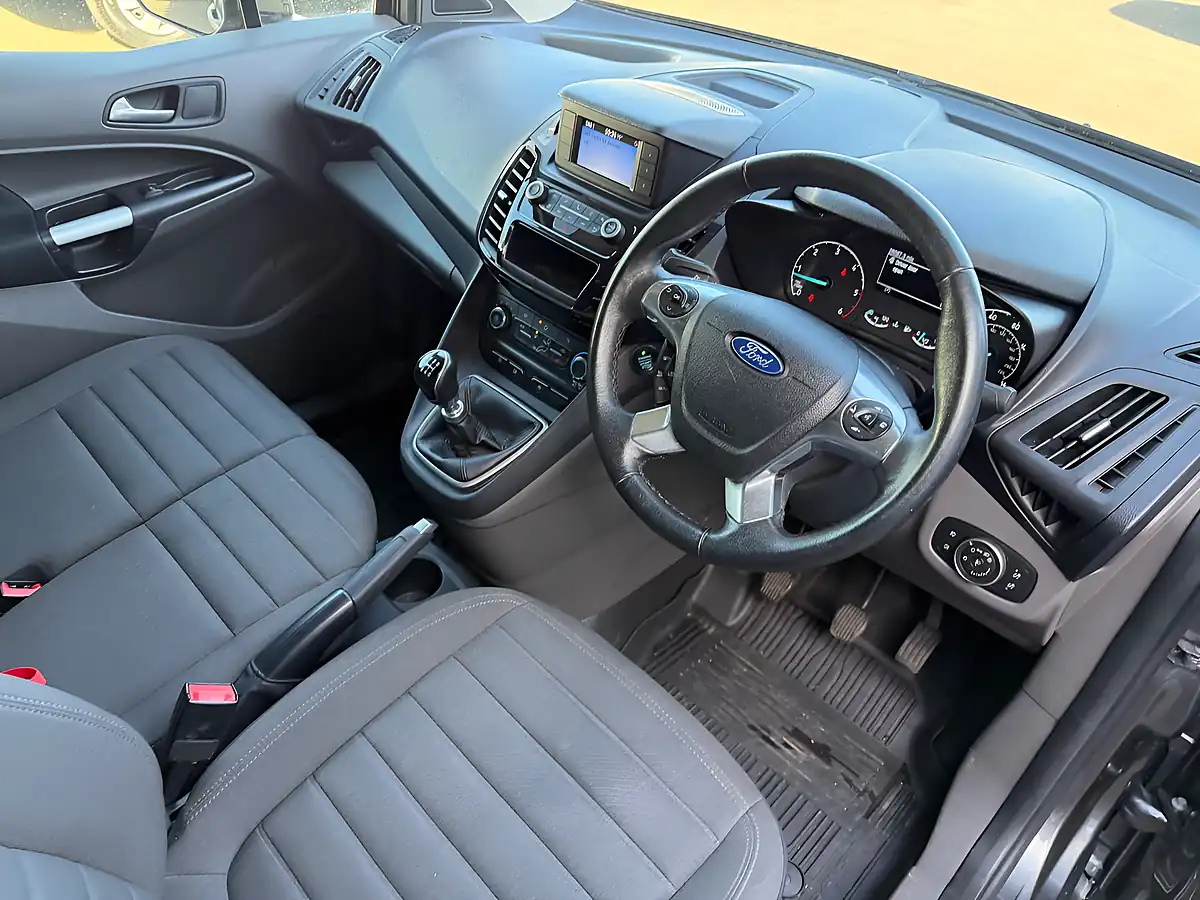 Used 2020 Ford Transit Connect Limited Grey - Interior and Exterior details 3