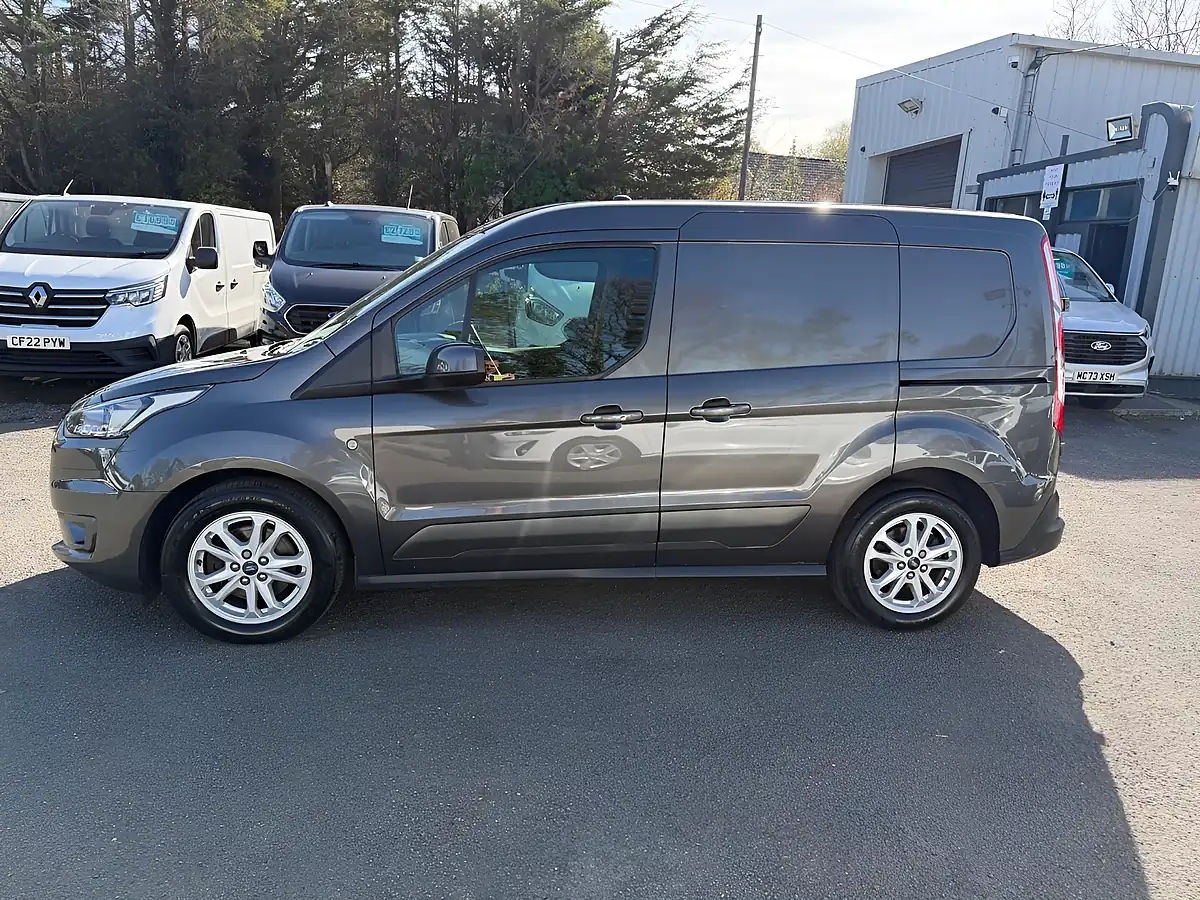 Used 2020 Ford Transit Connect Limited Grey - Interior and Exterior details 8