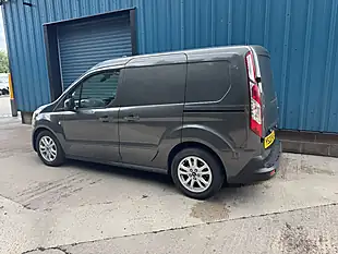 Used 2020 Ford Transit Connect Limited Grey - Interior and Exterior details 9