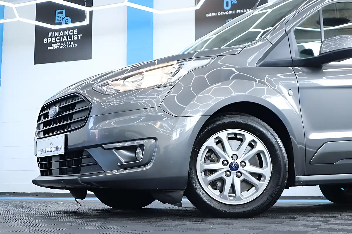 Used 2020 Ford Transit Connect Limited Grey - Interior and Exterior details 7