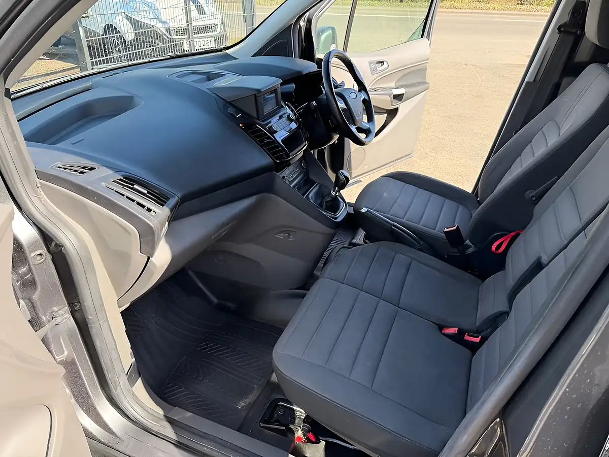 Used 2020 Ford Transit Connect Limited Grey - Interior and Exterior details 15