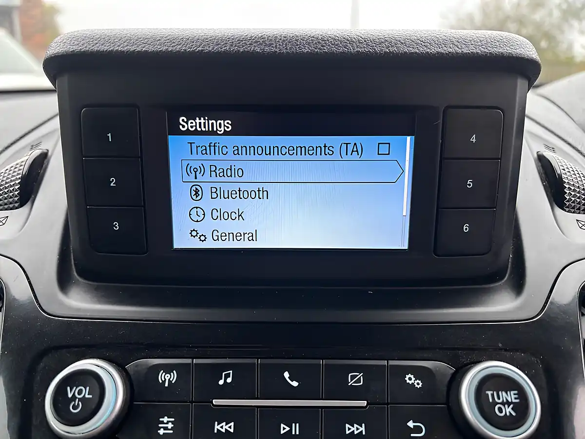 Used 2020 Ford Transit Connect Limited Grey - Interior and Exterior details 19