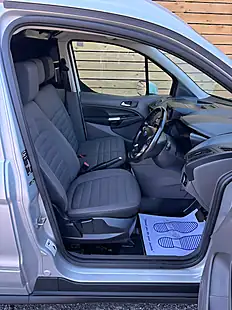 Used 2020 Ford Transit Connect Limited Silver - Interior and Exterior details 12