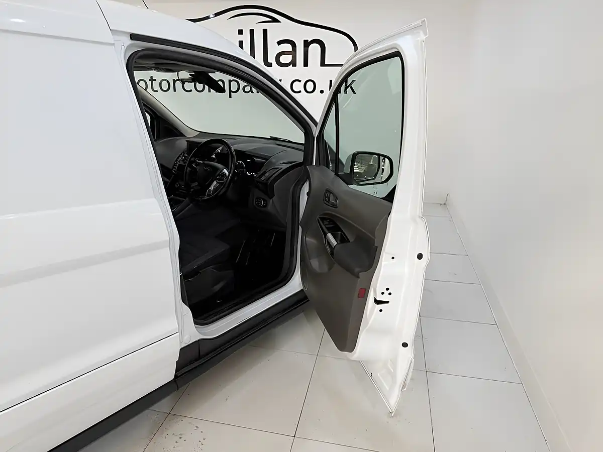 Used 2020 Ford Transit Connect Limited White - Interior and Exterior details 13