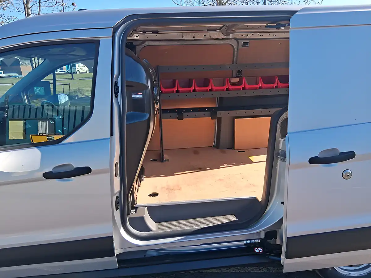 Used 2020 Ford Transit Connect Panel Van Silver - Interior and Exterior details 10