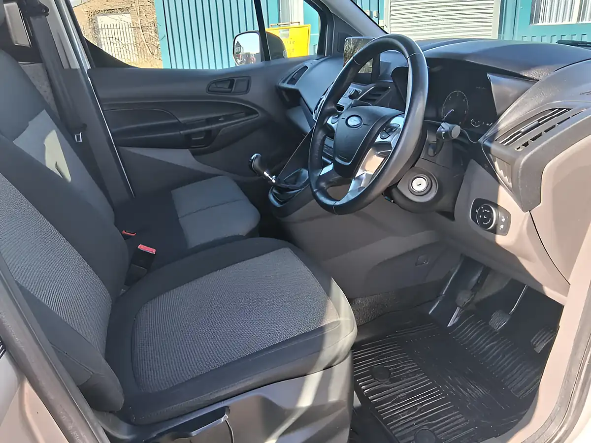 Used 2020 Ford Transit Connect Panel Van Silver - Interior and Exterior details 13