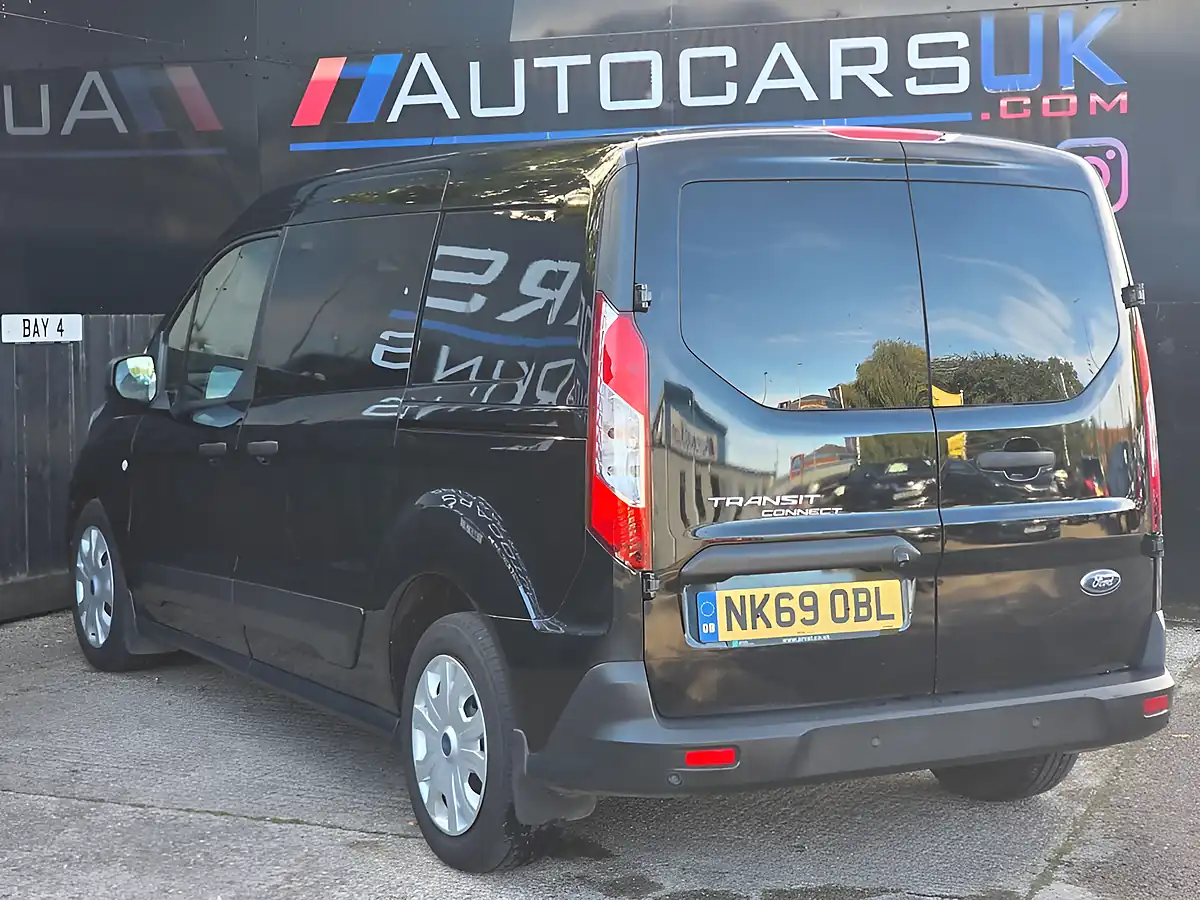 Used 2020 Ford Transit Connect Trend Black - Interior and Exterior details 7