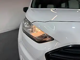 Used 2020 Ford Transit Connect Trend Crew Van Double Cab White - Interior and Exterior details 5