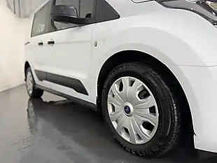 Used 2020 Ford Transit Connect Trend Crew Van Double Cab White - Interior and Exterior details 7
