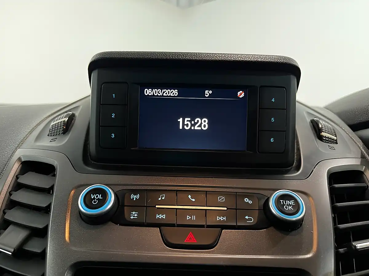 Used 2020 Ford Transit Connect Trend Crew Van Double Cab White - Interior and Exterior details 20