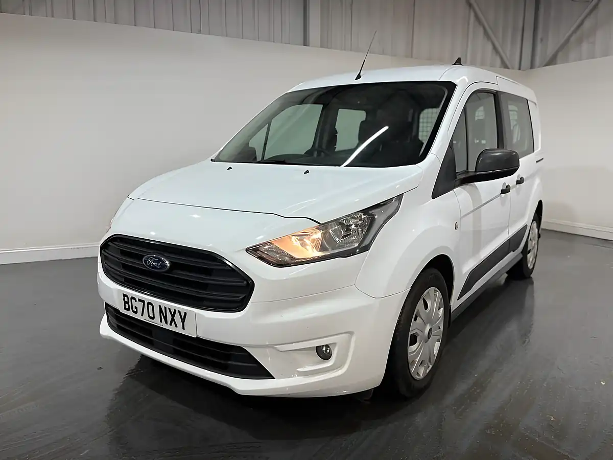 Used 2020 Ford Transit Connect Trend Crew Van Double Cab White - Interior and Exterior details 3