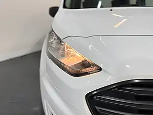 Used 2020 Ford Transit Connect Trend Crew Van Double Cab White - Interior and Exterior details 5