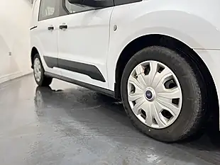 Used 2020 Ford Transit Connect Trend Crew Van Double Cab White - Interior and Exterior details 7