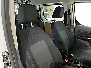 Used 2020 Ford Transit Connect Trend Crew Van Double Cab White - Interior and Exterior details 9