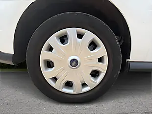 Used 2020 Ford Transit Connect Trend Frozen White - Interior and Exterior details 10