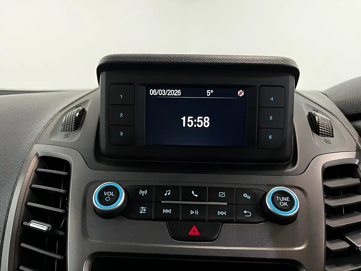 Used 2020 Ford Transit Connect Trend White - Interior and Exterior details 20