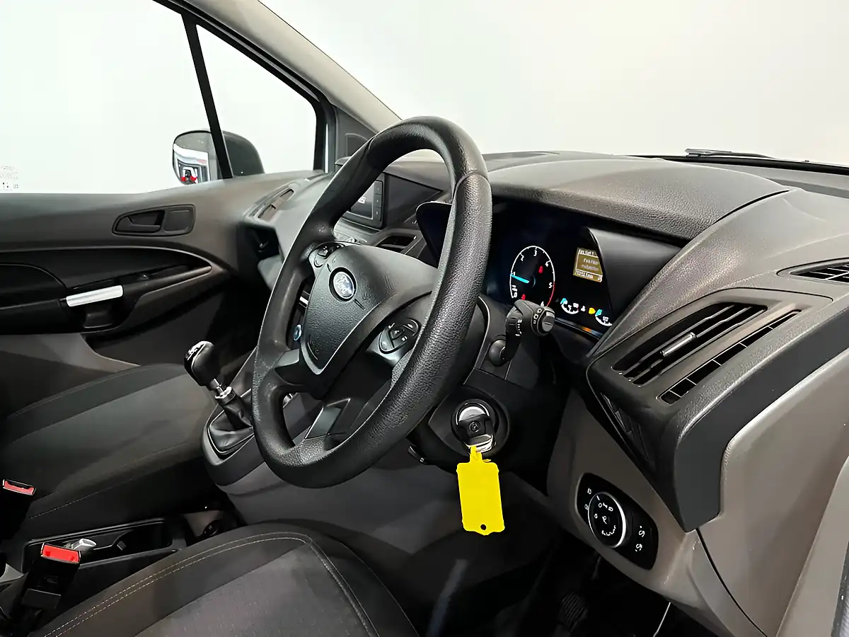 Used 2020 Ford Transit Connect Trend White - Interior and Exterior details 9