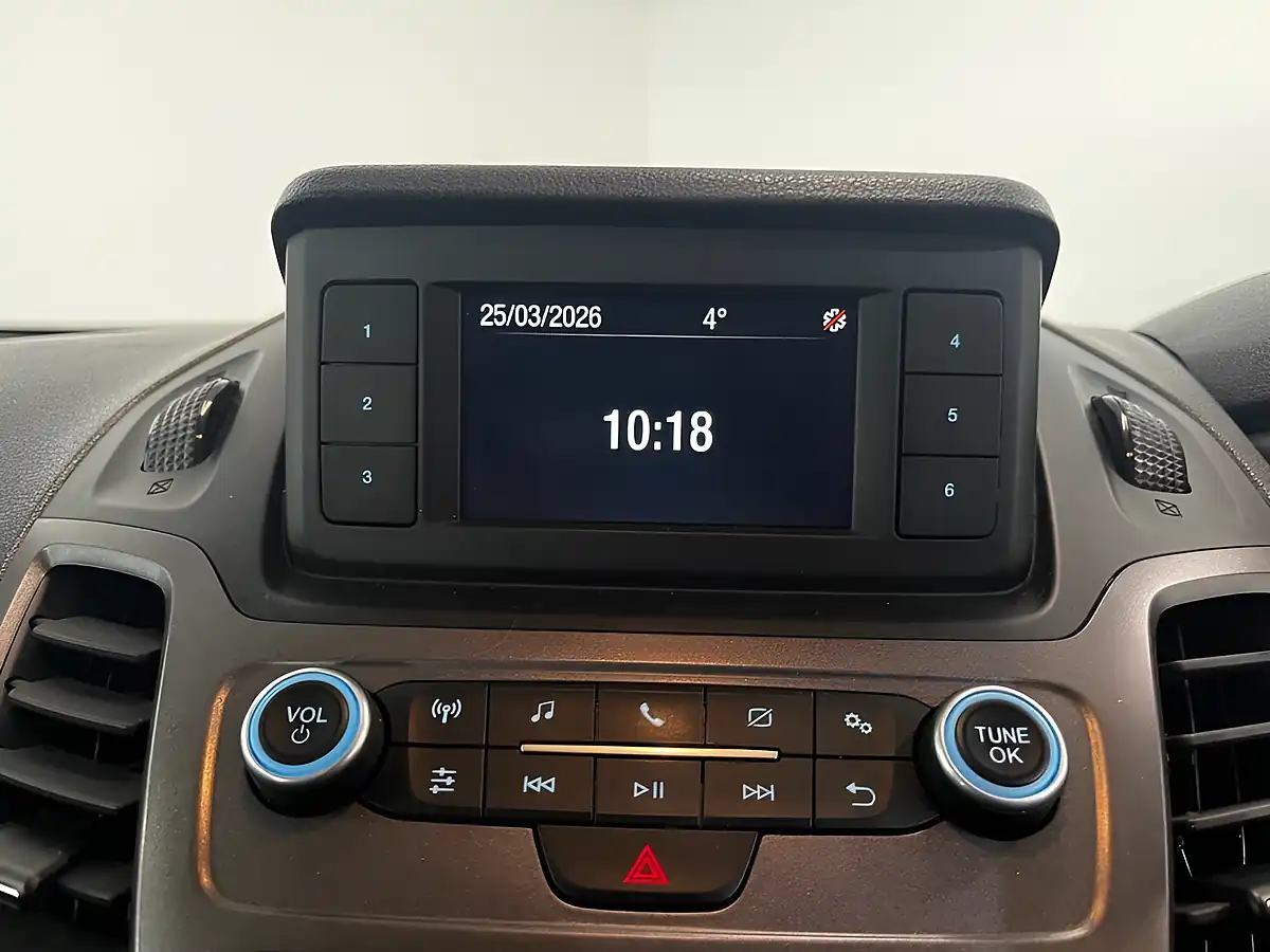 Used 2020 Ford Transit Connect Trend White - Interior and Exterior details 20