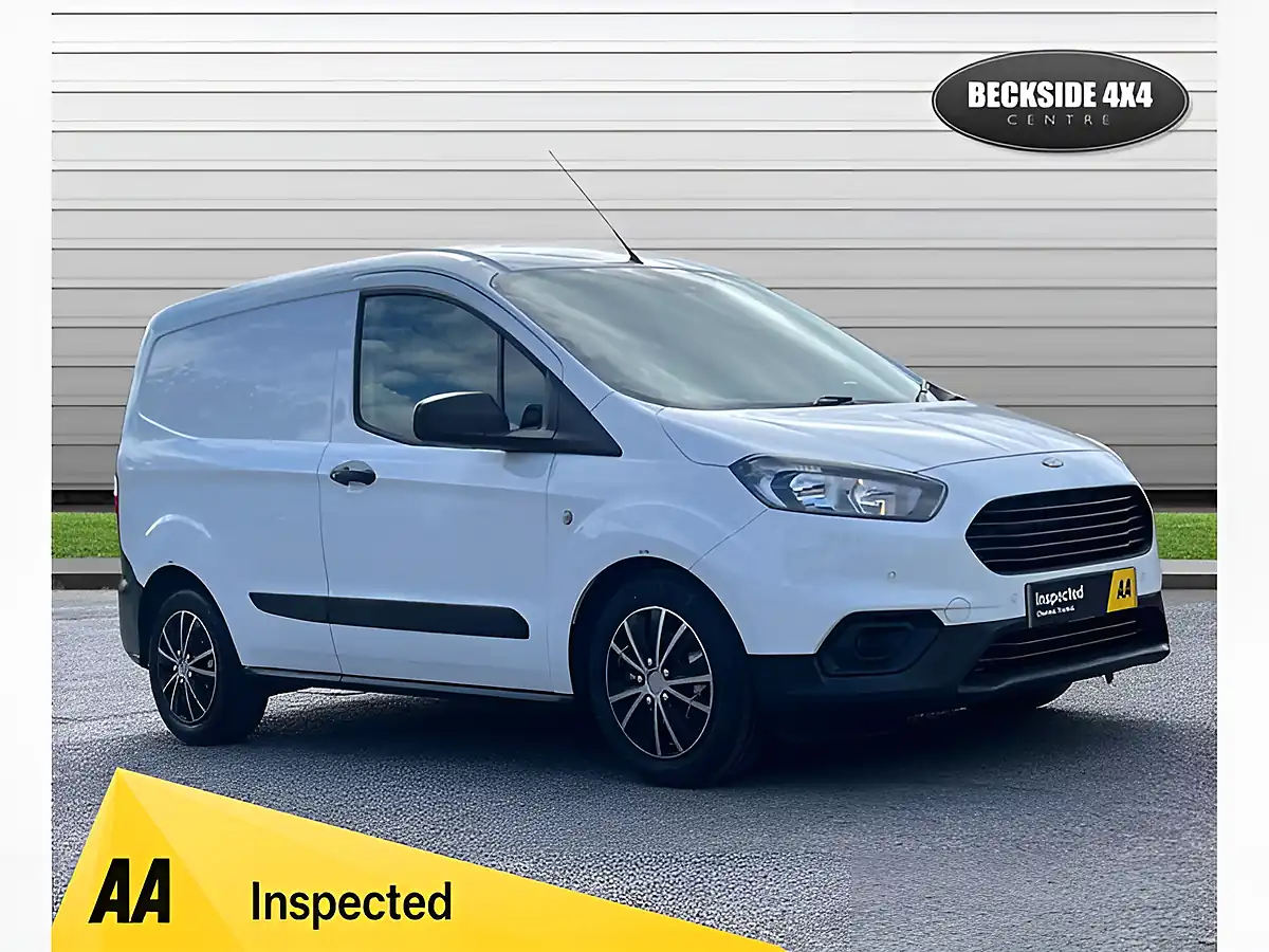 Used 2020 Ford Transit Courier Base White - Front View