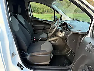 Used 2020 Ford Transit Courier L1 White - Interior and Exterior details 13