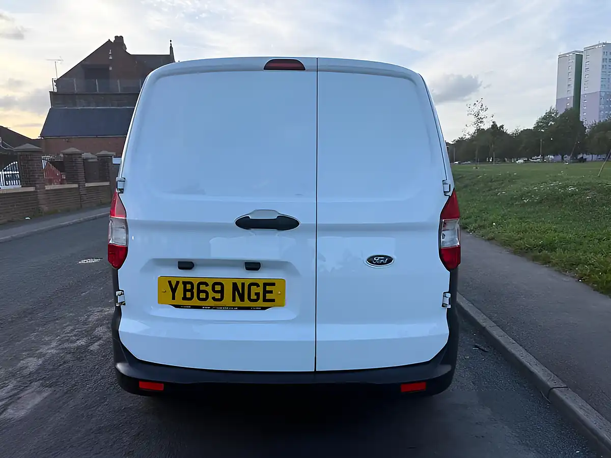 Used 2020 Ford Transit Courier L1 White - Interior and Exterior details 3