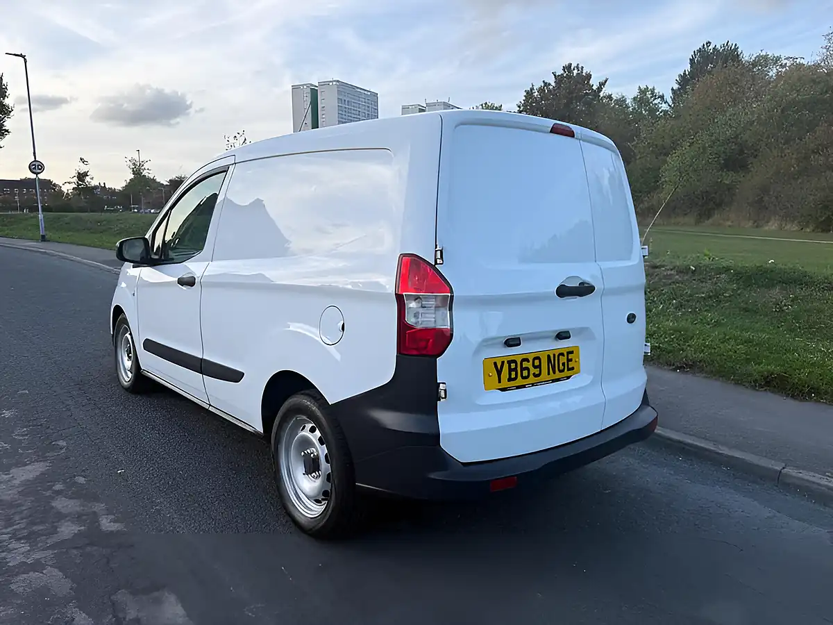 Used 2020 Ford Transit Courier L1 White - Interior and Exterior details 4