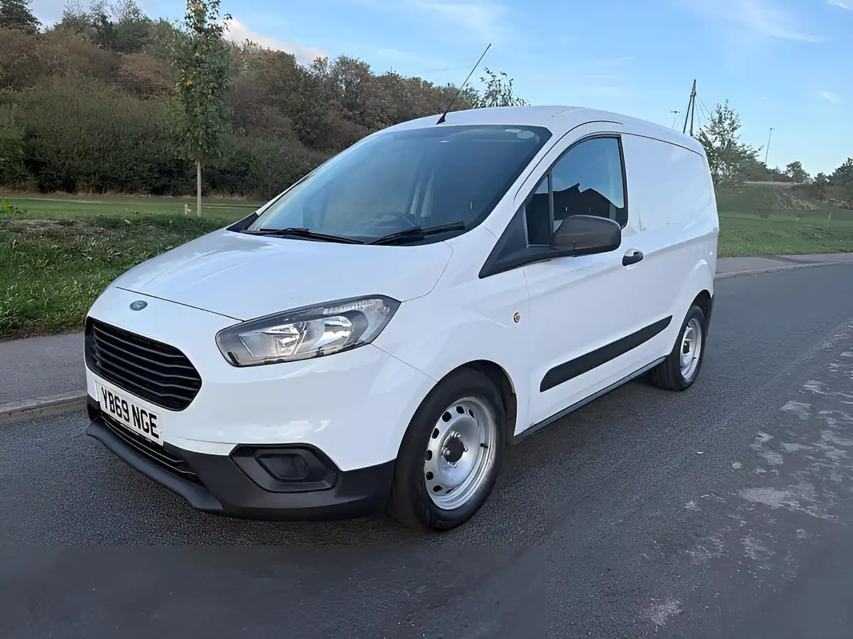 Used 2020 Ford Transit Courier L1 White - Interior and Exterior details 6