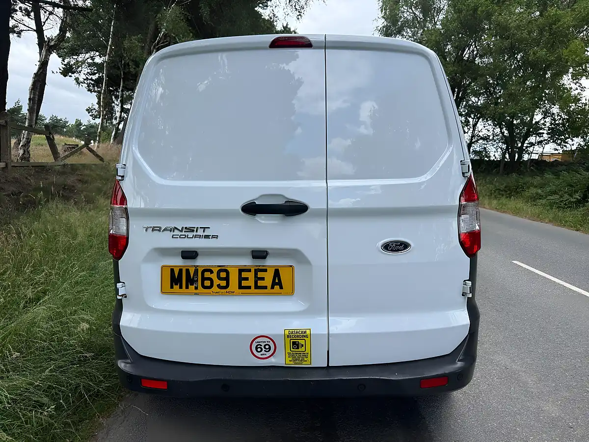 Used 2020 Ford Transit Courier Leader L1 White - Interior and Exterior details 9