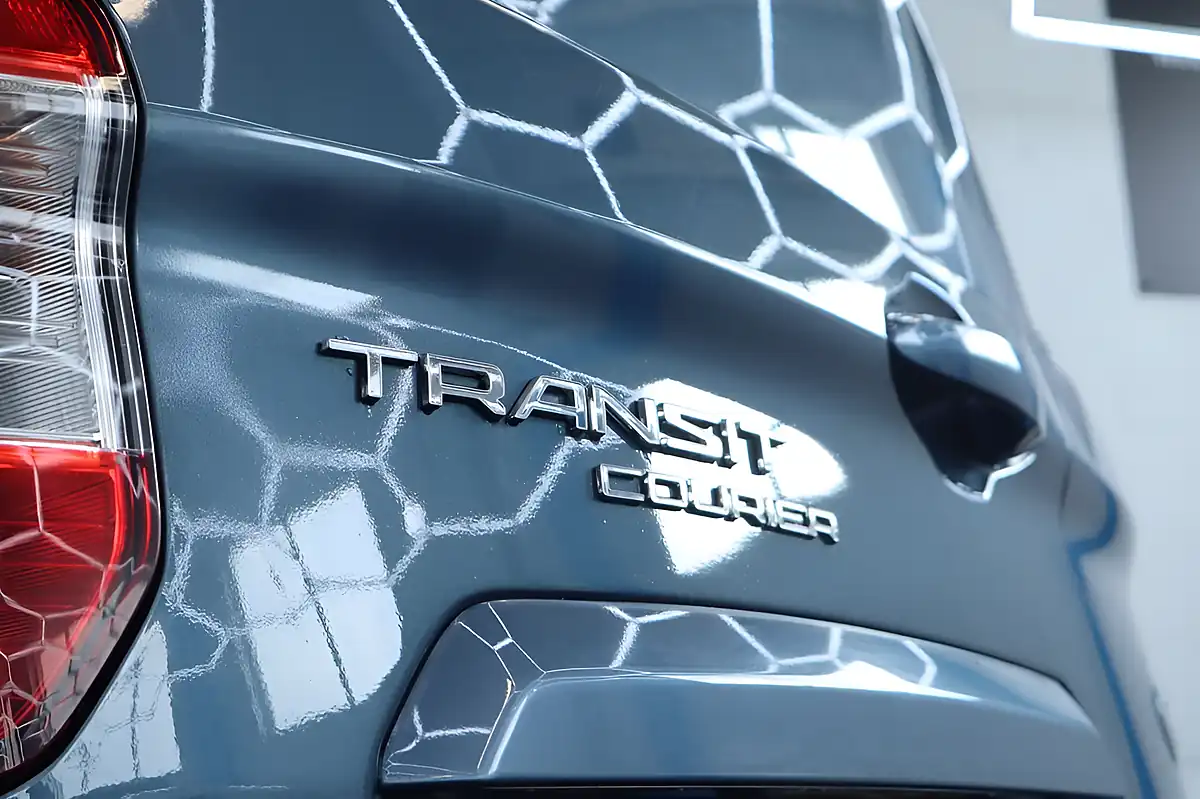 Used 2020 Ford Transit Courier Limited Blue - Interior and Exterior details 11