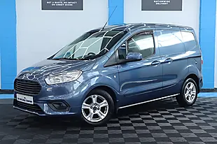 Used 2020 Ford Transit Courier Limited Blue - Interior and Exterior details 8
