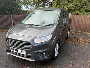 Used 2020 Ford Transit Courier Limited Grey - Interior and Exterior details 11