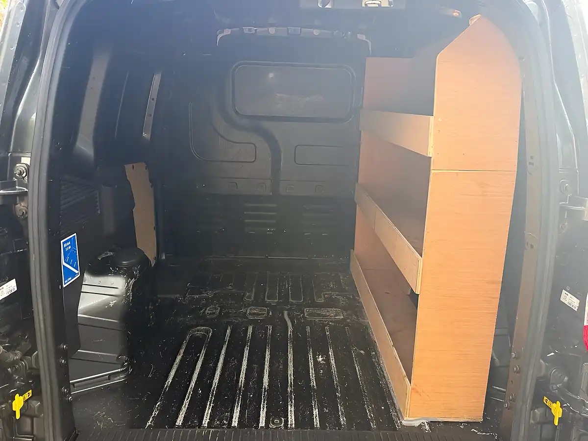 Used 2020 Ford Transit Courier Limited Grey - Interior and Exterior details 19