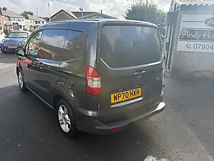 Used 2020 Ford Transit Courier Limited Grey - Interior and Exterior details 20