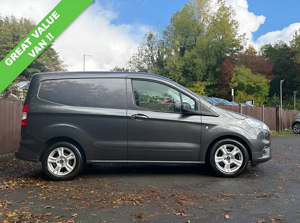 Used 2020 Ford Transit Courier Limited Grey - Interior and Exterior details 5