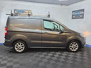 Used 2020 Ford Transit Courier Limited L1 Grey - Interior and Exterior details 7