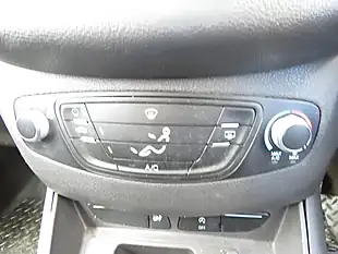 Used 2020 Ford Transit Courier Trend White - Interior and Exterior details 19