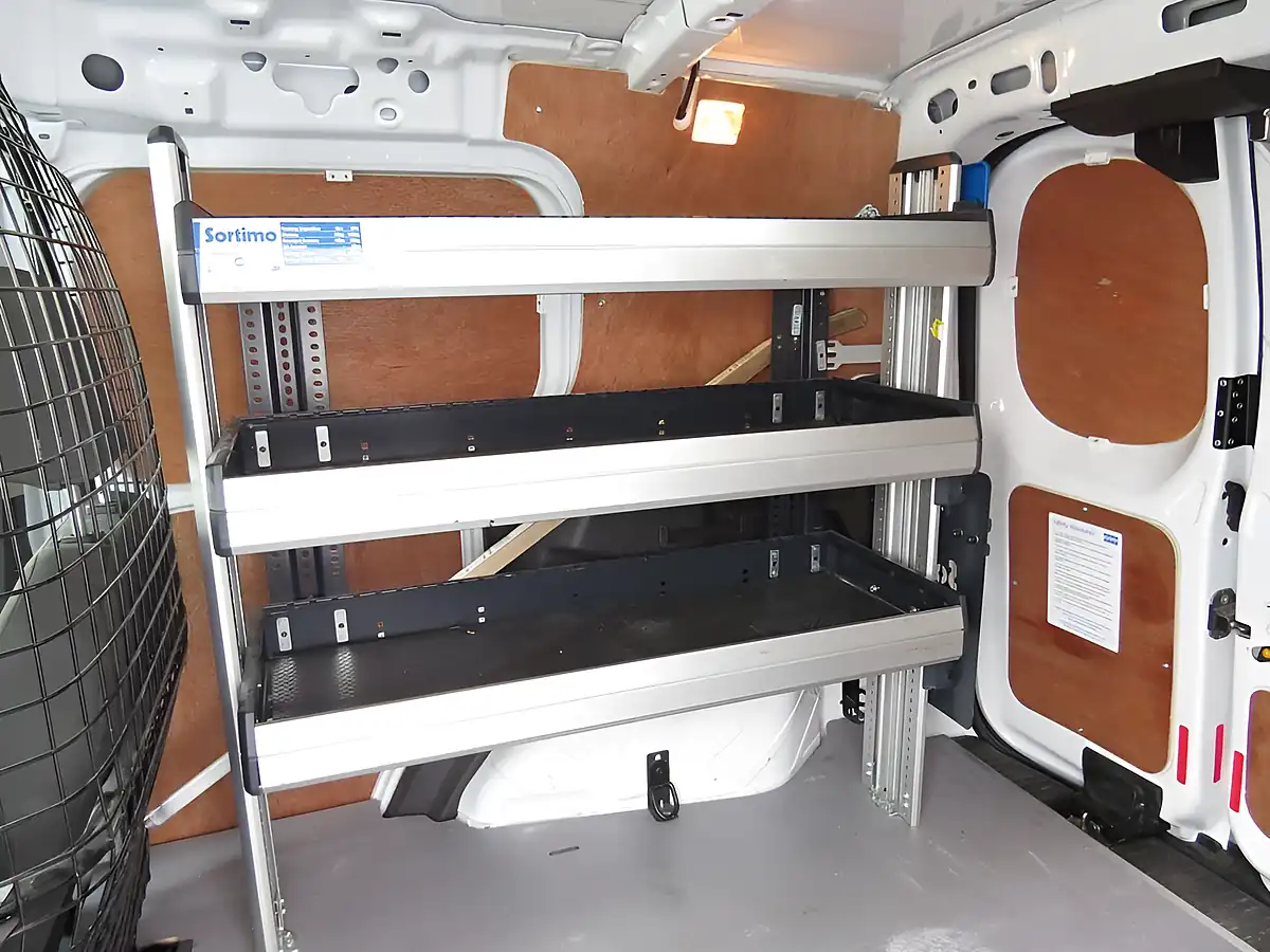Used 2020 Ford Transit Courier Trend White - Interior and Exterior details 6