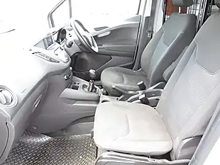 Used 2020 Ford Transit Courier Trend White - Interior and Exterior details 8
