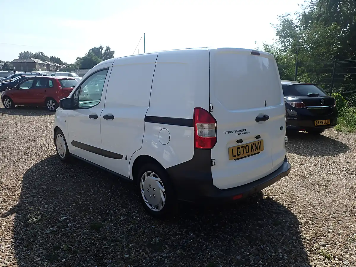 Used 2020 Ford Transit Courier Trend White - Interior and Exterior details 15